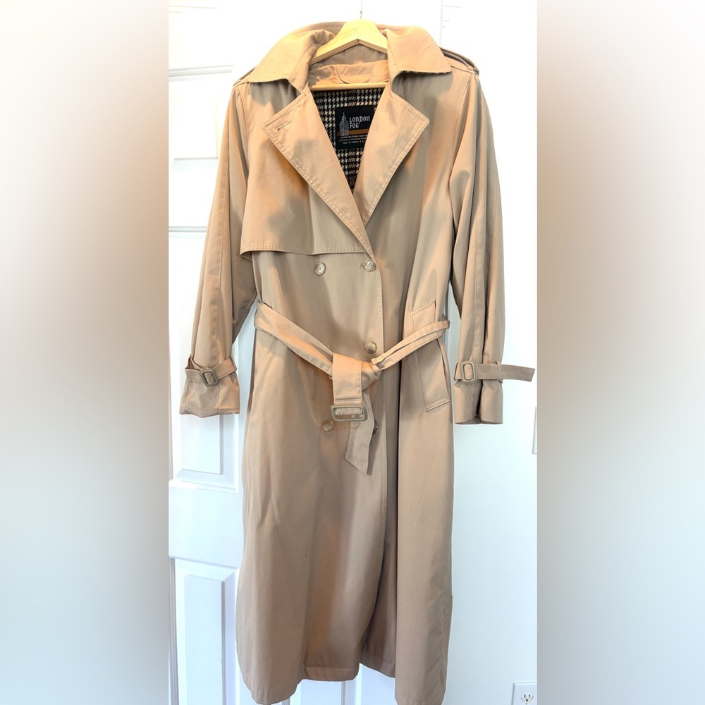 London Fog Khaki Trench Coat - Picture 6 of 7